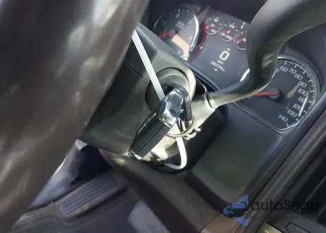 2015 GMC Sierra 3500Hd Denali z USA, uszkodzony, nr VIN 1GT424E81FF150979